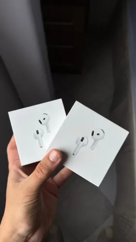 AirPods 4 c/ cancelamento de ruído LACRADO