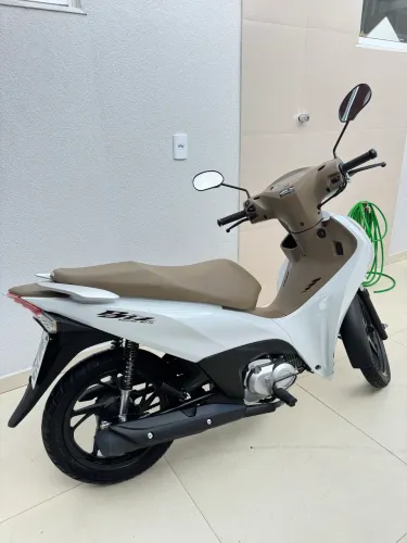 Biz 25/26 1000km rodados