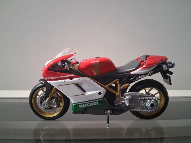 Miniatura Moto Maisto Ducati 1098s Tricolore Escala 1/18
