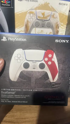 Dualsense edição god of war 20 anos