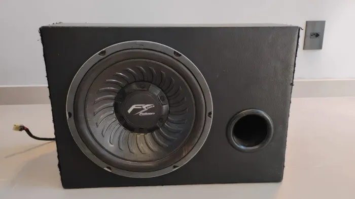 Caixa selada 12" Falcon 
