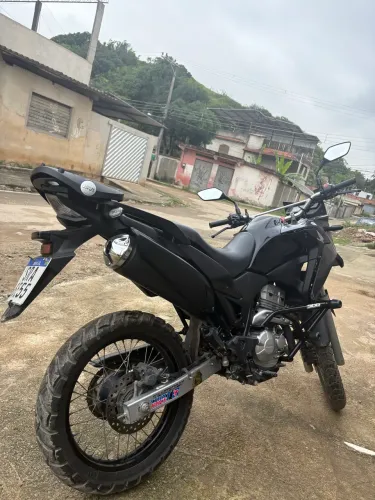XRE 300 