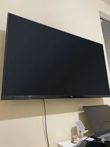 TV Smart TCL Android de 43 polegadas