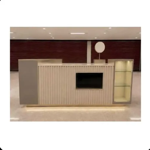 VENDO QUIOSQUE COMERCIAL, (SOMENTE O MOVEL) 3X3 MONTADO NO SHOPPING BARRA