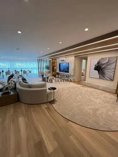 Apartamento com 3 dormitórios à venda, 222 m² por R$ 3.350.000,00 - Jardim das Perdizes -
