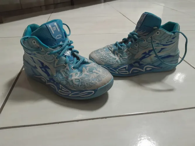 Tênis esportivo basquete/vôlei