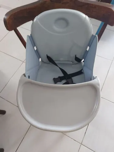 Cadeira de alimentação portátil para bebê