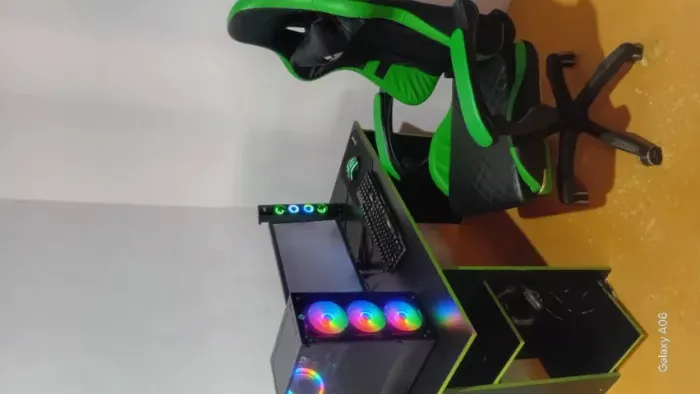 Pc gamer completo com mesa e cadeira heatset