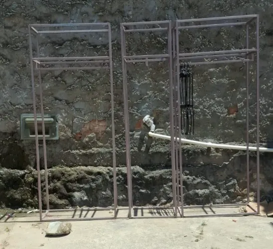 Araras de loja 
