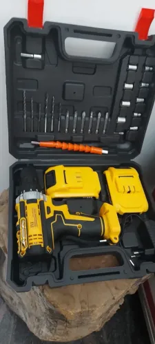 Parafusadeira/Furadeira De 48v + 2 Baterias + Maleta e Acessórios