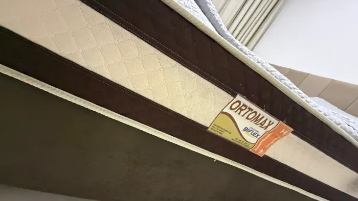 Vendo cama casal