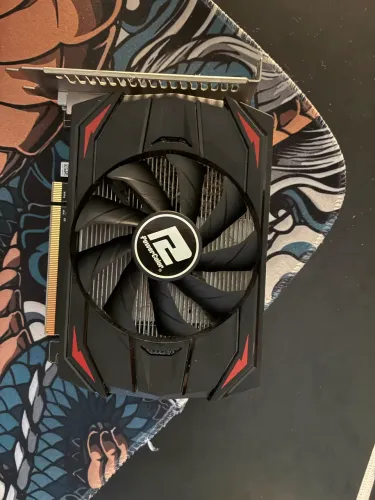 Placa vídeo RX 550