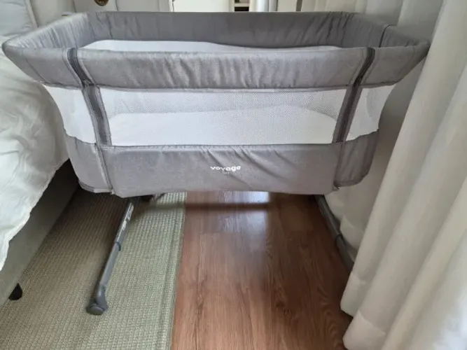 Berço Portátil Co-bed, Seminovo, Perfeito Estado, Ajuste de Altura, Acopla na Cama