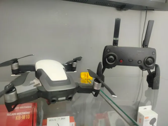 Drone Mavic Air com defeito