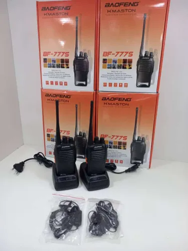 Kit 2 Radio Walk Talk Hold On Comunicador 16 Canais  Baofeng 777s