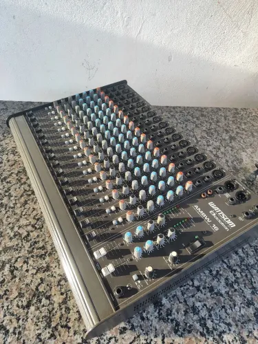 Mesa de som 