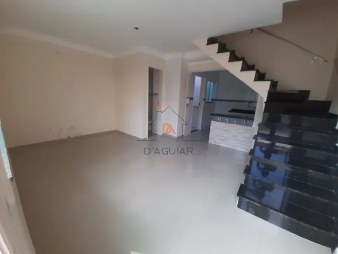 Casa de condomínio para aluguel na Vila Mazzei com 80m² e 2 dormitórios/quartos disponívei