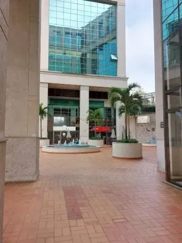 Locação de Sala Comercial na Barra da Tijuca, Condomínio Sun Plaza