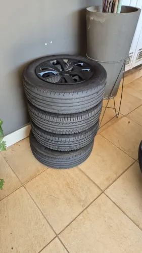 Pneu 185/65 R15