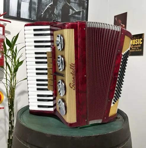 Acordeon Scandalli Brevetto