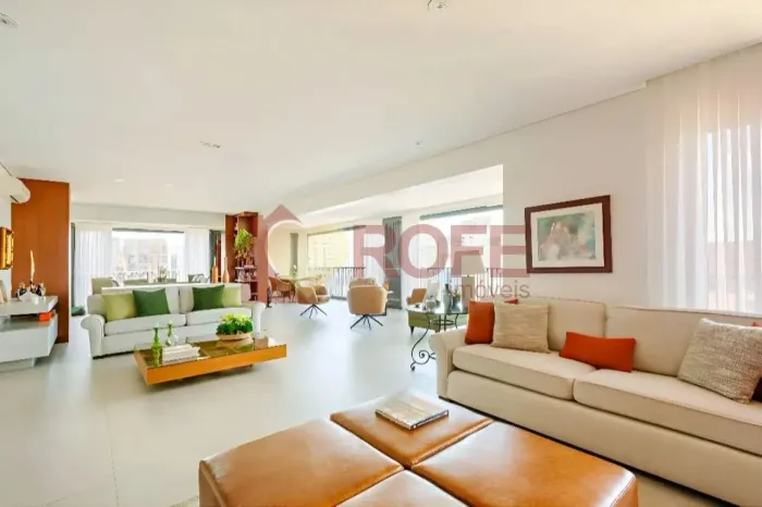 Venda | Condomínio Arthe Moema | 355m², 4 suítes e 5 vagas | Exclusividade e lazer complet