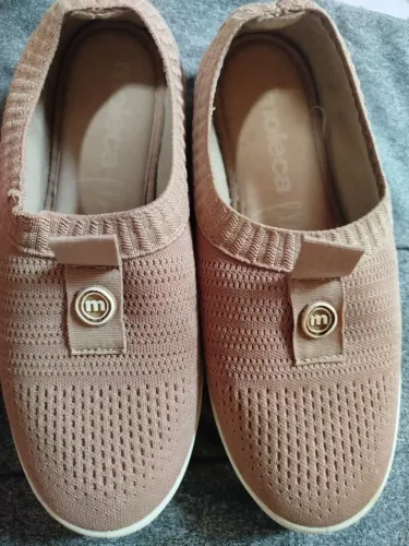 Tênis 33/34
