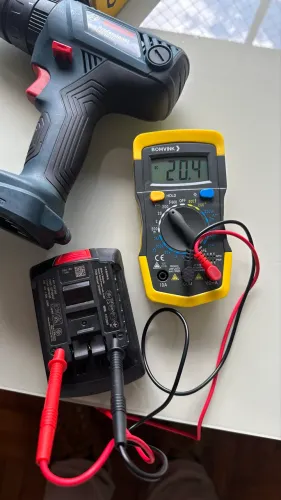 Parafusadeira e furadeira de impacto Bosch GSB 180LI
