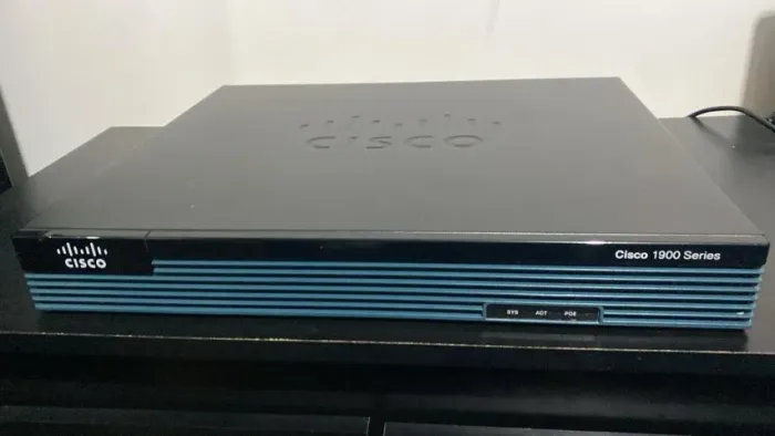 Cisco 1921 ISR + Módulo 4 Portas Ideal CCNA/CCNP | Equipamento Empresarial