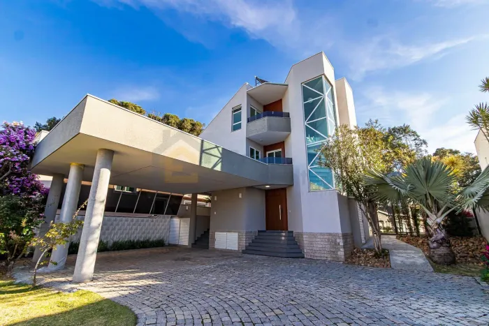 Casa Nova, mobiliada com 4 Suítes e Elevador no Pinewoods - Pinhais