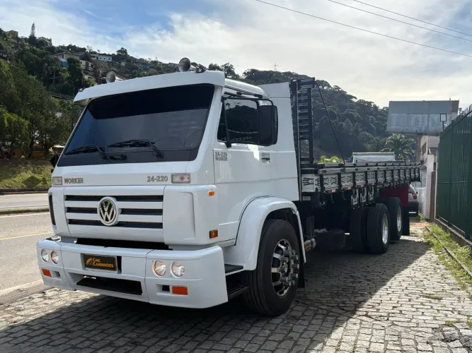 VOLKSWAGEN 24.220 2010 CARROCERIA 8,50