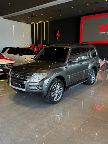 Mitsubishi Pajero HPE Full 3.2 4X4 T.i.dies. 5P AUT 2020