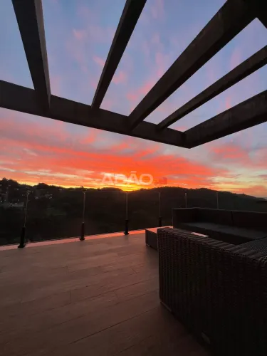 Casa de Alto Padrão em Gramado | Alphaville | 4 Suítes Casa em Condomínio com 4 Quarto(s)