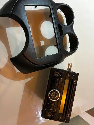 Rádio original Nissan March, Versa, Livina