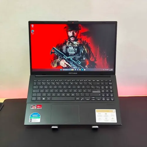 ASUS VivoBook Go 15 (E1504FA) Ryzen 5 7000 séries, 2025, ZERADO!