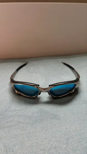 Oakley penny