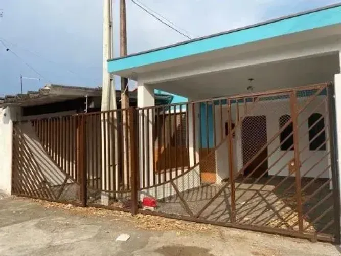 Casa com 4 dormitórios à venda, 120 m² por R$ 360.000,00 - Vila Iapi - Taubaté/SP