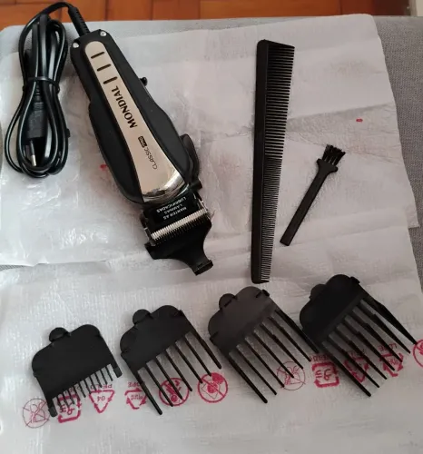 Máquina De Cortar Cabelo Mondial 110V