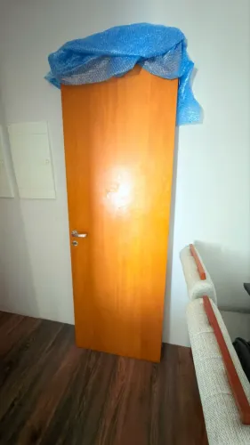 Porta de Madeira 70cm x 2,08m