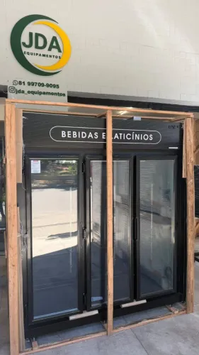 Balcão auto serviço marca new termisa tamanho 1,80 m3 portas - bebidas, frios e laticínios