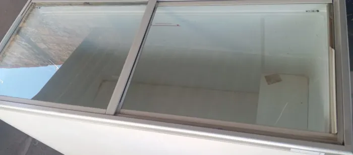 FREEZER TAMPA DE VIDRO 474 LITROS