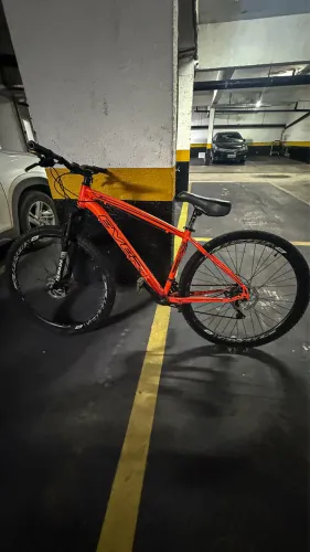 Bicicleta evo laranja 