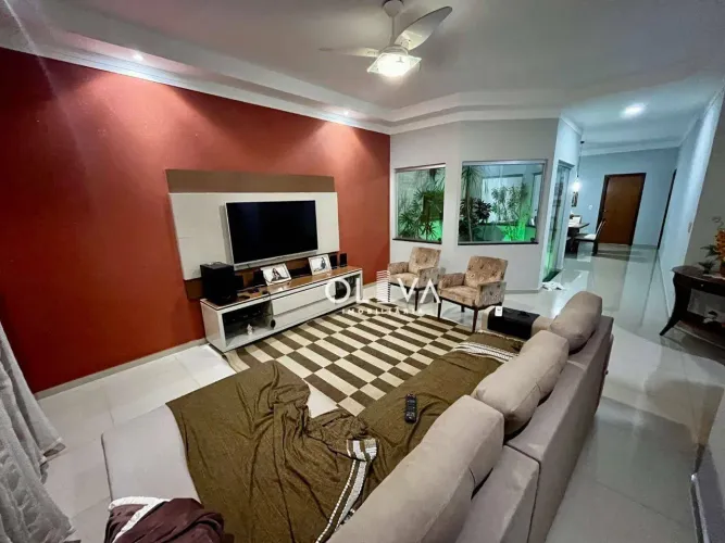 Casa com 3 dormitórios à venda, 216 m² por R$ 850.000 - Jardim São Marco - São José do Rio