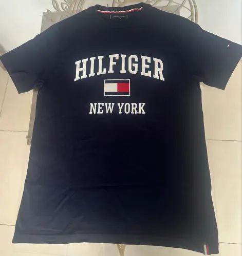 Camiseta azul marinho TOMMY HILFIGER 
