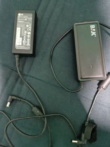 Vendo duas fontes todas 2 funcionando normalmente