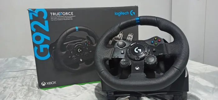 Logitech G923 TRUEFORCE + Câmbio H - Seminovo<br>