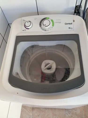 Maquina de lavar com 4 anos de pouco usoo