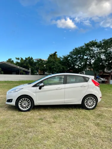 Ford Fiesta Tit./tit.plus 1.6 16V Flex Aut. 2014