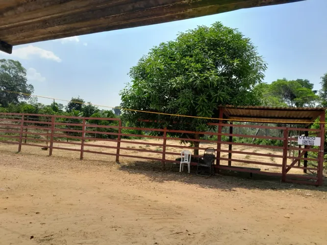 Vendo este terreno