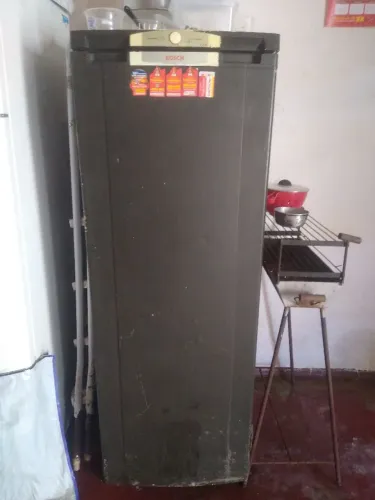 Geladeira antiga ,