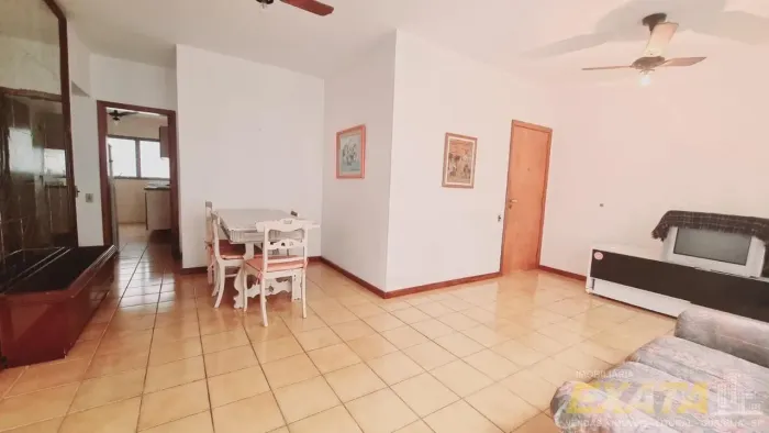 Apartamento para Venda em Guarujá, Pitangueiras, 2 dormitórios, 1 suíte, 3 banheiros, 2 va
